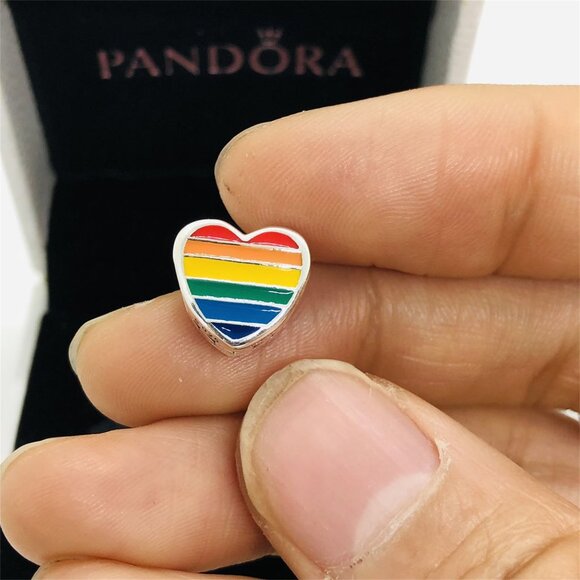 ✨🔥Pandora Hawaii Pride Rainbow Heart Dangle Charm - Picture 1 of 5